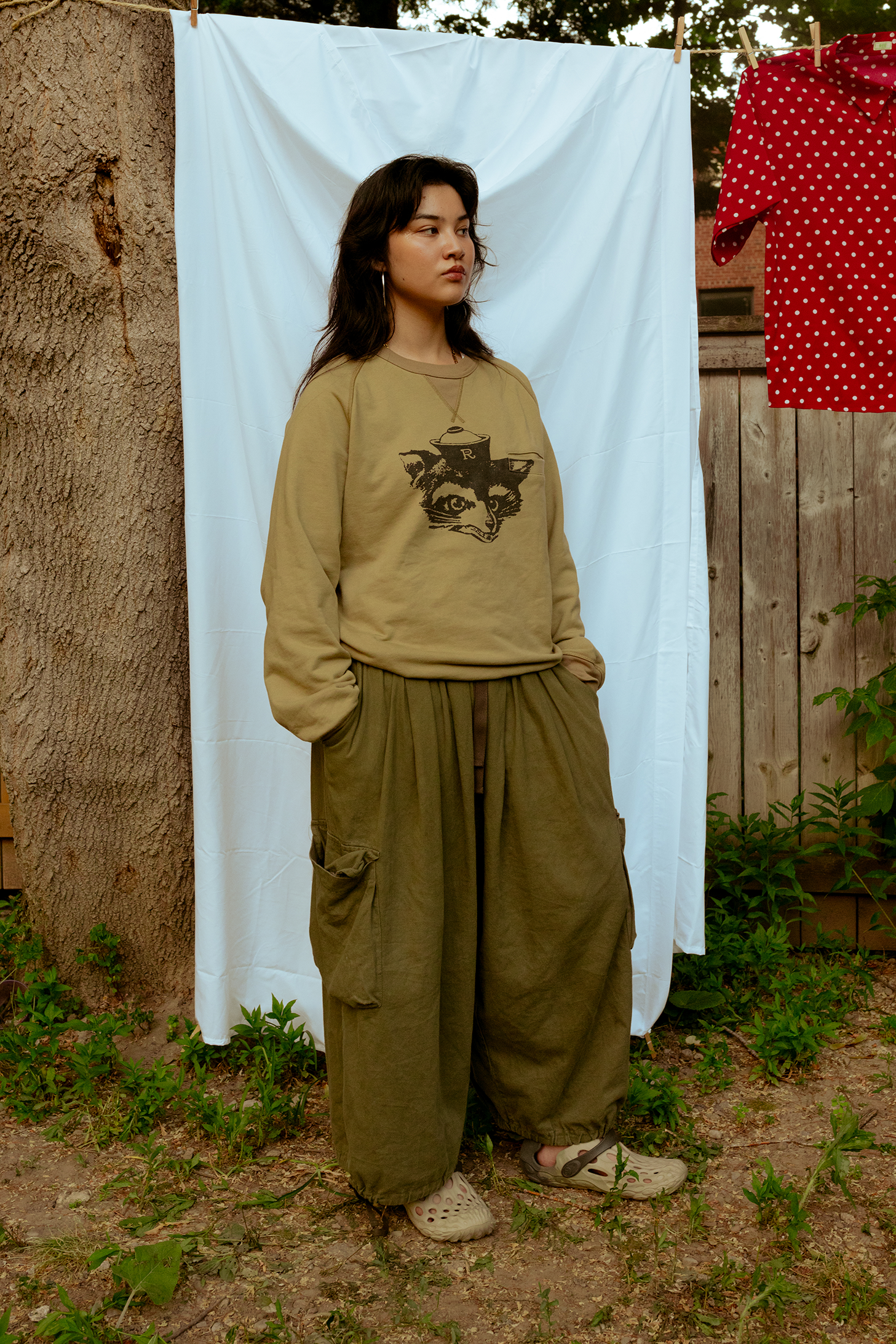 REGGIE CREWNECK